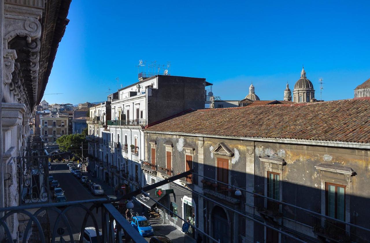 Casa Alcalà Deluxe Catânia Exterior foto